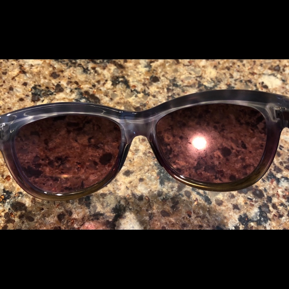 Maui Jim Kanani MJ270-11T Grey/Tortoise Polarized - Picture 6 of 8